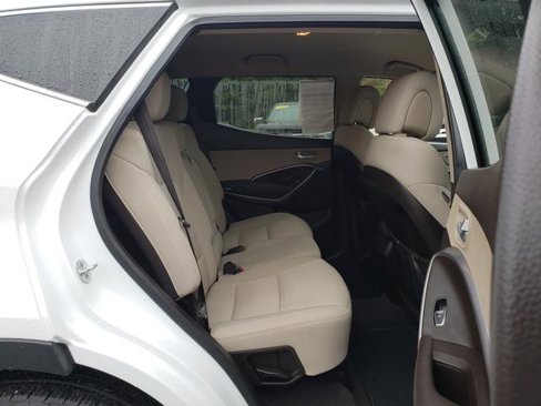 Used 2017 Hyundai Santa Fe Sport image 14