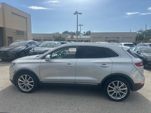 Used 2019 Lincoln MKC Reserve image 6