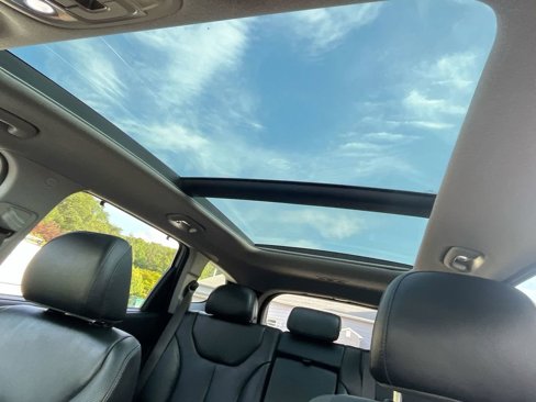 Used 2020 Hyundai Santa Fe Limited image 22