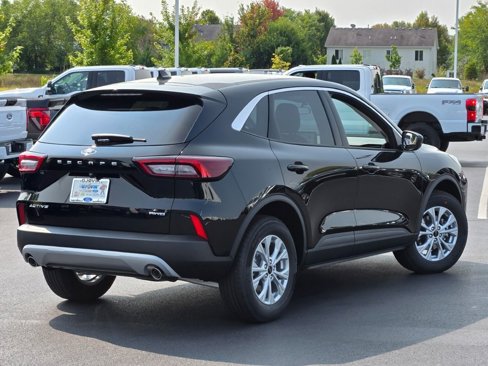 Used 2024 Ford Escape Active image 12
