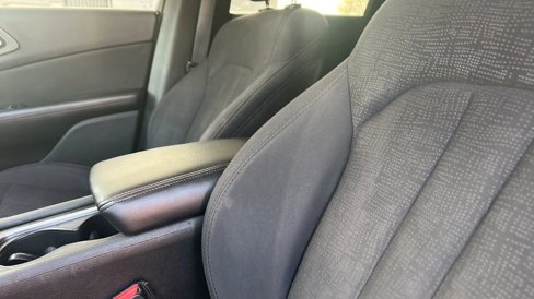 Used 2015 Chrysler 200 Limited w/ Convenience Group image 19