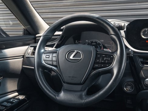 Used 2022 Lexus ES 350 w/ Premium Package image 31