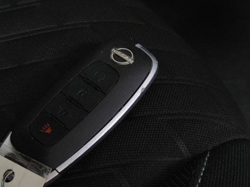 Used 2023 Nissan Kicks SV image 28