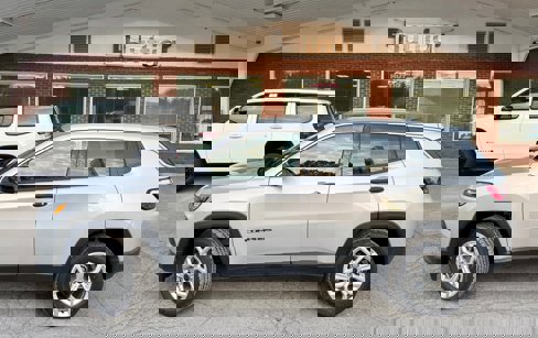 New 2025 Jeep Compass Sport image 2