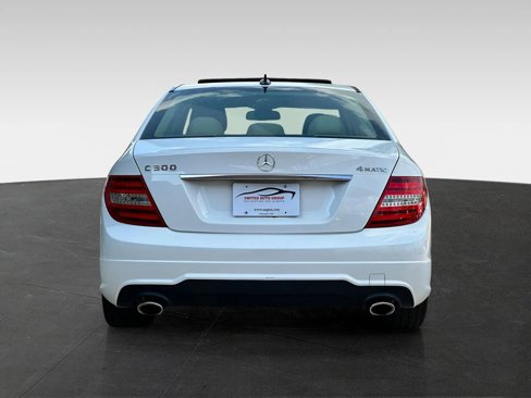 Used 2013 Mercedes-Benz C 300 4MATIC Sedan w/ Premium 1 Pkg image 6