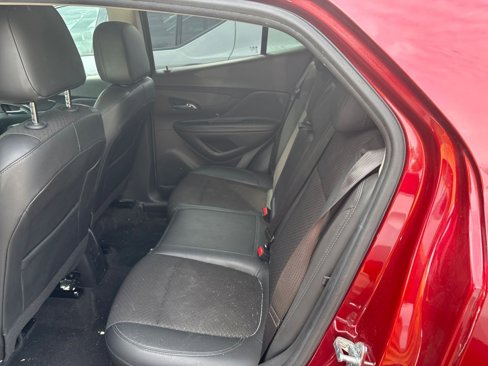 Used 2022 Buick Encore Preferred w/ Safety Package image 6