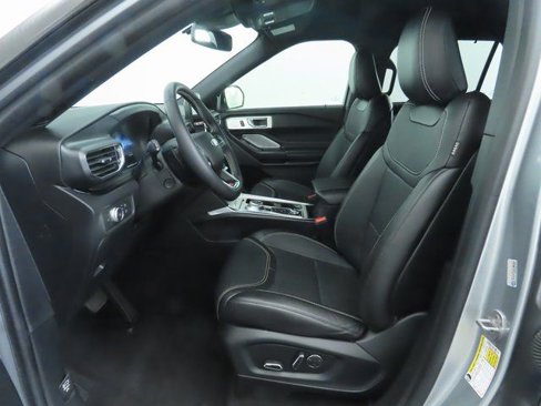 Used 2020 Ford Explorer ST w/ ST Street Pack image 20