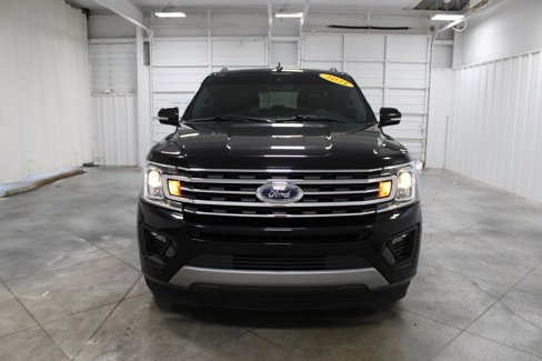Used 2021 Ford Expedition Max XLT image 3