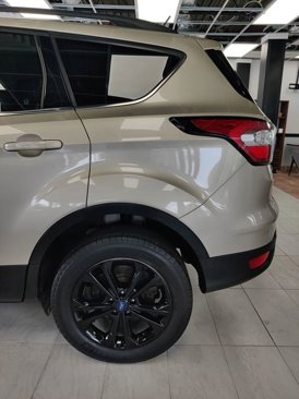 Used 2018 Ford Escape SE w/ SE Sync 3 Package image 7