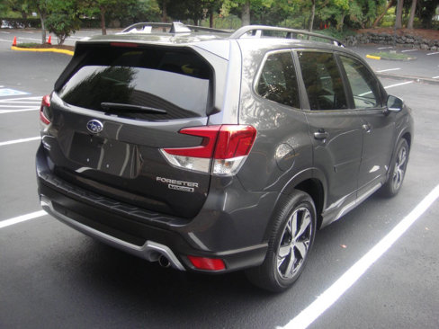Used 2021 Subaru Forester Touring w/ Popular Package #2 image 7