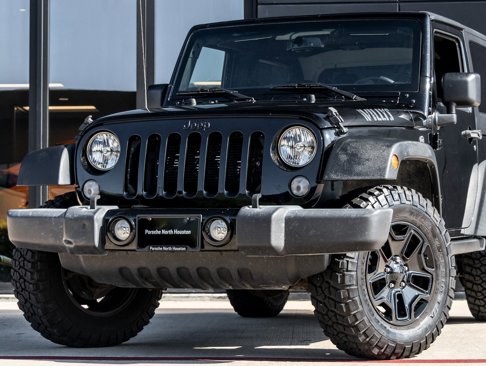 Used 2018 Jeep Wrangler Sport image 3