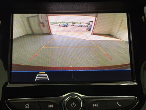 Used 2021 Chevrolet Trax LT image 15