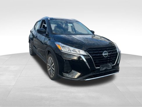 Used 2024 Nissan Kicks SV image 7