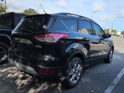 Used 2013 Ford Escape SEL image 2