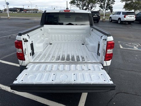 Used 2022 Ford Maverick XLT image 30