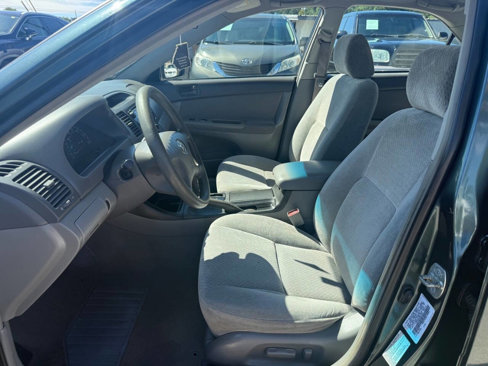 Used 2003 Toyota Camry LE image 10