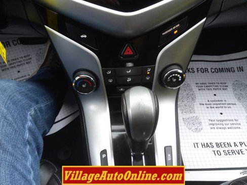 Used 2015 Chevrolet Cruze LT image 39