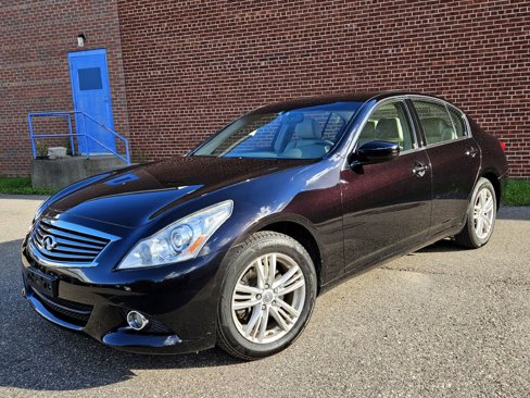 Used 2012 INFINITI G37 x image 3