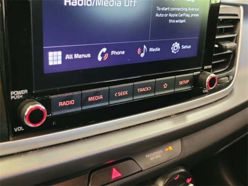 Used 2023 Kia Rio LX image 18