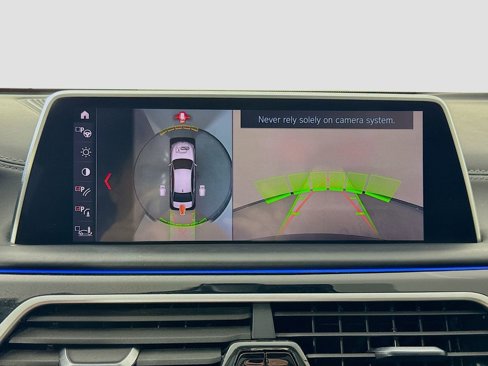 Used 2019 BMW 740i w/ Executive Package image 14