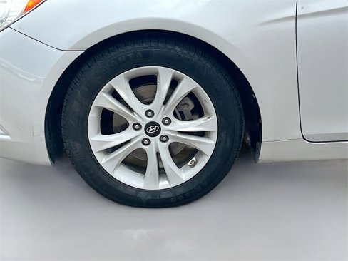 Used 2011 Hyundai Sonata Limited image 30