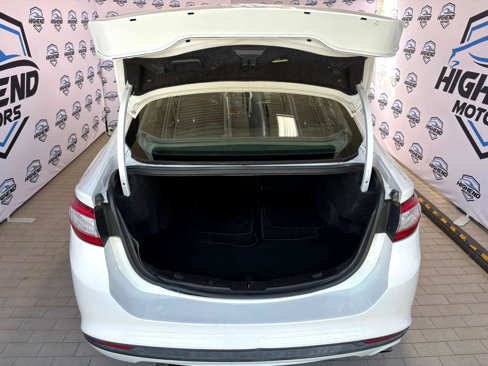 Used 2016 Ford Fusion SE image 17
