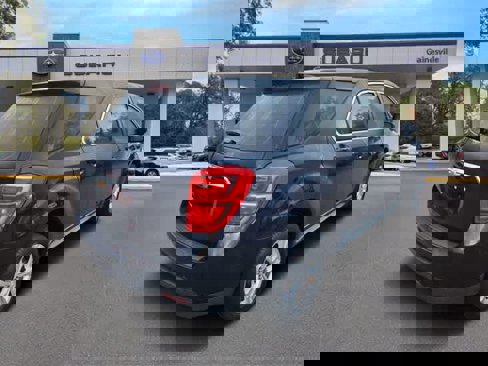 Used 2017 Chevrolet Equinox LS image 6