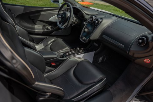 Used 2021 McLaren GT image 18