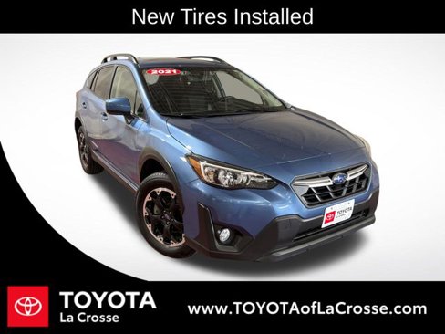 Used 2021 Subaru Crosstrek 2.0i Premium w/ Moonroof Package image 1