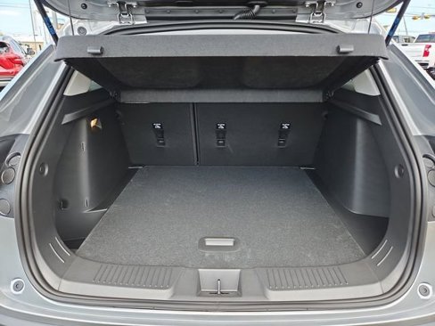 New 2025 Chevrolet Trax LT w/ Driver Confidence Package image 21