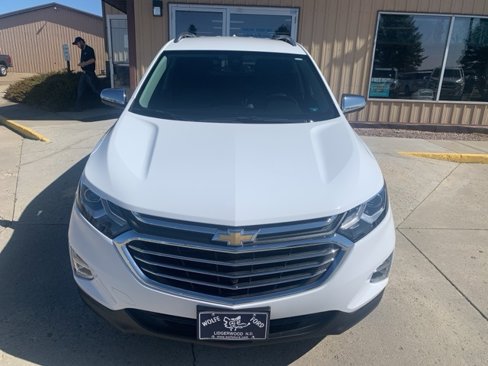 Used 2021 Chevrolet Equinox Premier image 2