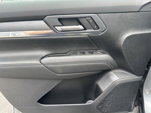New 2026 GMC Terrain Elevation image 12