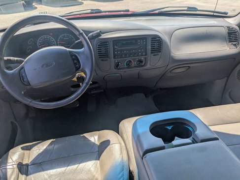 Used 2002 Ford F150 XLT image 24