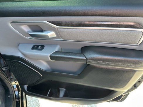 Certified 2019 RAM 1500 Big Horn image 40