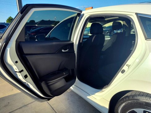 Used 2016 Honda Civic EX image 22