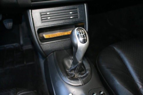 Used 2000 Porsche Boxster image 16