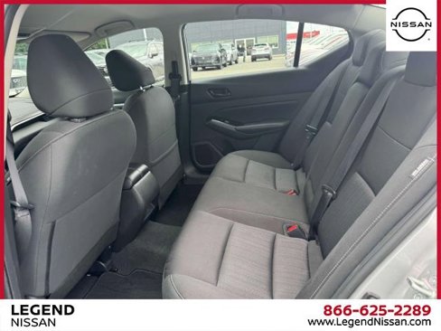 Used 2023 Nissan Altima 2.5 SV image 11