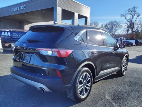 Used 2020 Ford Escape SEL image 7