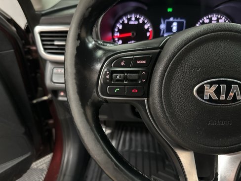 Used 2016 Kia Optima EX image 17