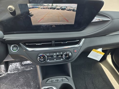New 2025 Buick Envista Preferred w/ Convenience I Package image 9