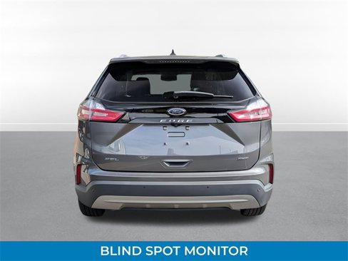 Used 2022 Ford Edge SEL w/ Convenience Package image 5