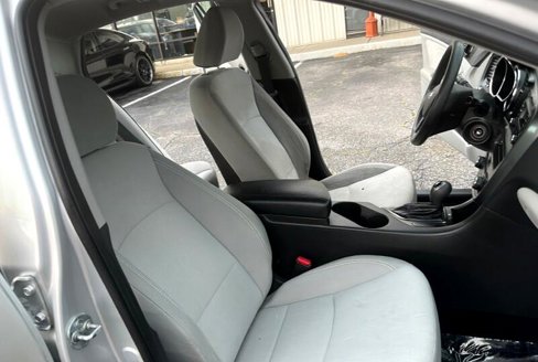 Used 2012 Kia Optima LX image 15