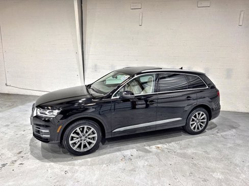 Used 2017 Audi Q7 3.0T Premium Plus image 18
