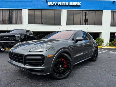 Used 2023 Porsche Cayenne GTS image 1