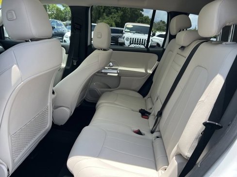 Used 2023 Mercedes-Benz GLB 250 image 10