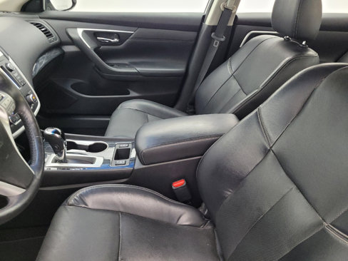 Used 2016 Nissan Altima 2.5 SL w/ 2.5 Technology w/LED Package image 17