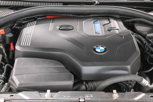 Certified 2022 BMW 330e w/ Driving Assistance Package image 30
