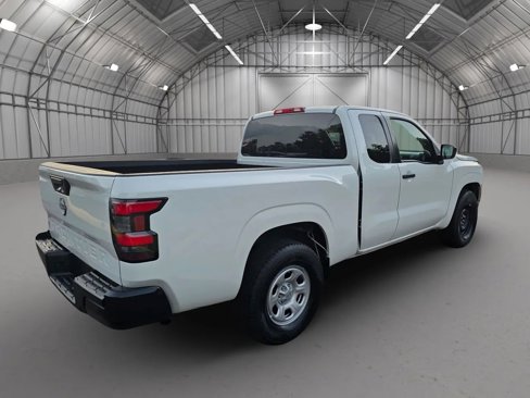 Used 2024 Nissan Frontier S w/ S Utility Package image 16