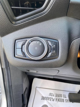 Used 2019 Ford Escape SEL image 16