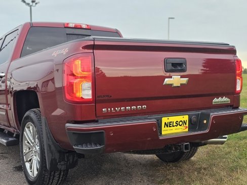 Used 2016 Chevrolet Silverado 1500 High Country w/ High Country Premium Package image 3